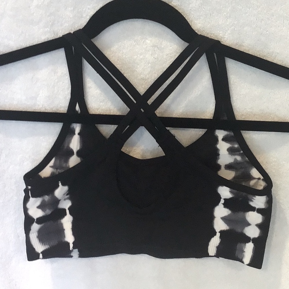 Cascade Sport Tye-Dye Sports Bra Medium - Picture 2 of 4